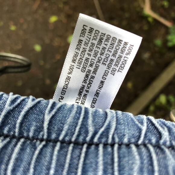 Universal Thread Chambray Blue Lyocell Drawstring Shorts Large - Picture 3 of 4